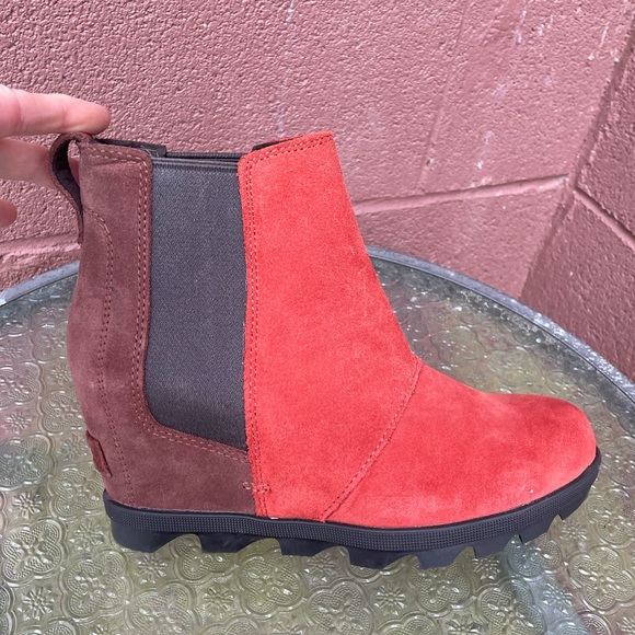 Sorel Joan Of Arctic Wedge Chelsea ll Boots Size 6 - Picture 6 of 13